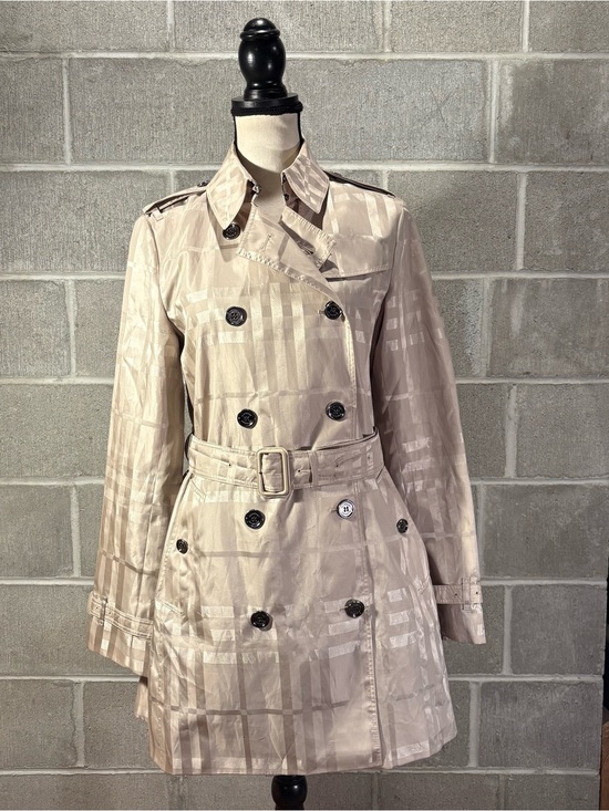 Burberry Jackets & Blazers - Burberry trench coat.
